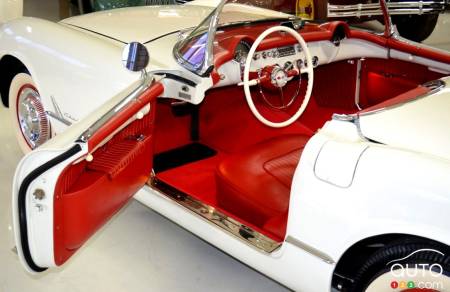 1953 Chevrolet Corvette, interior